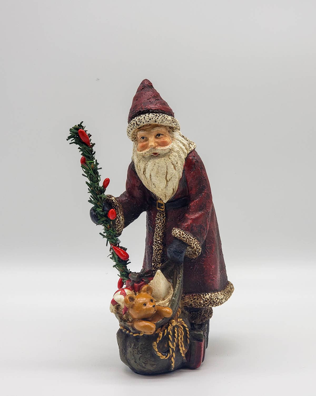 Santa Gift Giving Christmas Decor - Image 3
