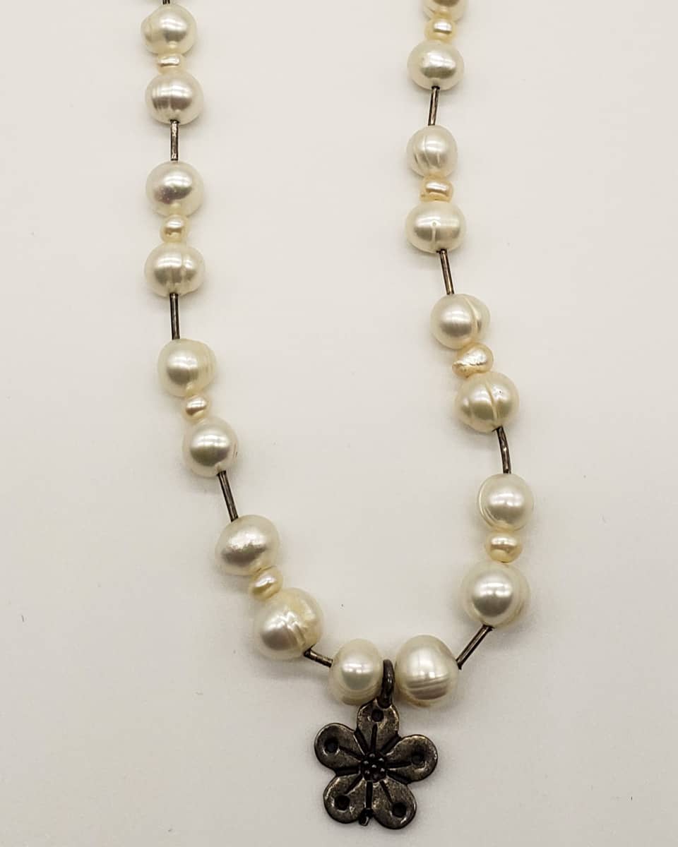 Natural Pearl Studded Floral Necklace - Image 2